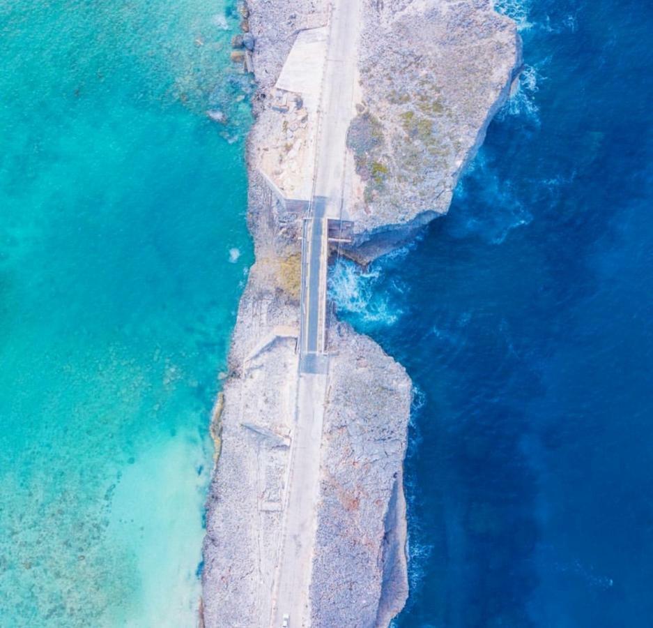 Resort Mika's Governor S Harbour
